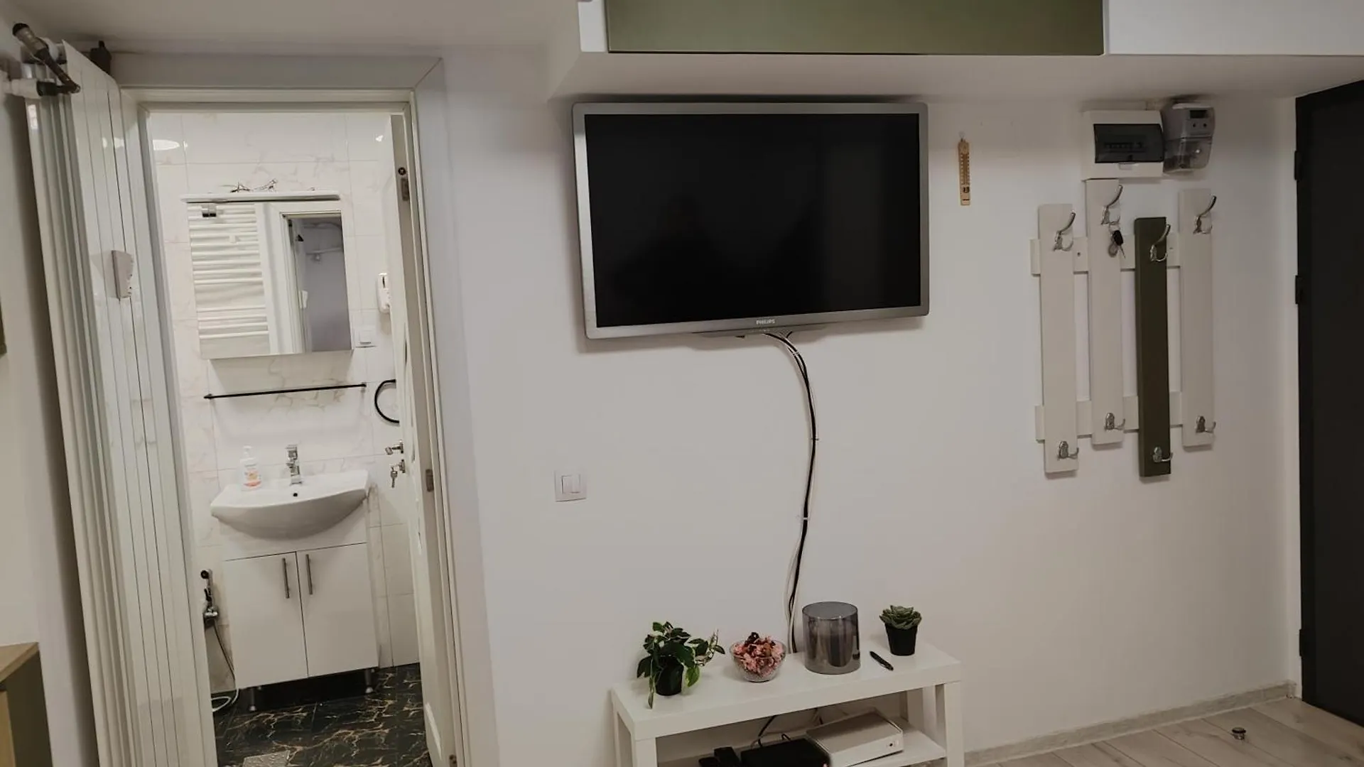 Apartament Cochet Piata Victoriei Bucureşti 0*,